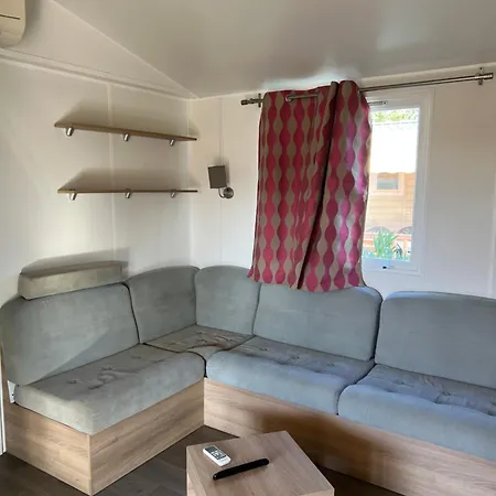 Mobilhome La Carabasse Kamp alanı Vias