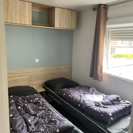 Mobilhome La Carabasse * Vias