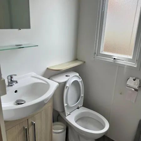 Mobilhome La Carabasse * فيا