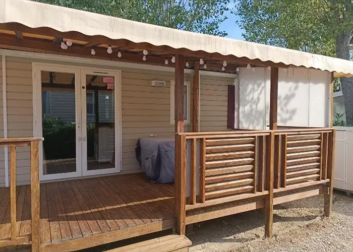 Mobilhome La Carabasse Camping Vias