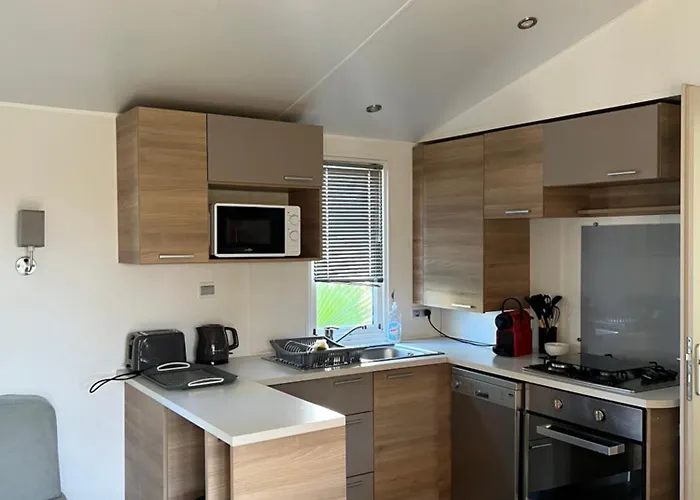 Mobilhome La Carabasse Camping *