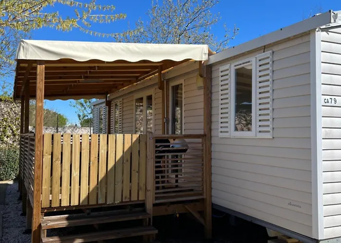 Camping Mobilhome La Carabasse *